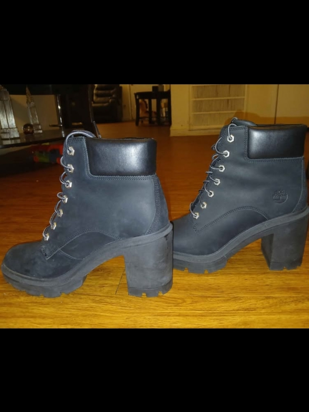 Timberland Women's Black Chunky Lug-Heel Lace-Up Boots